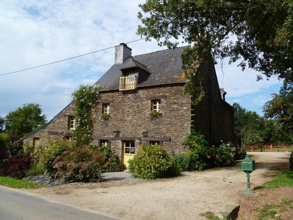 Chambre d'hôtes Saint Jacob Relais de Chasse du XVIII Siècle Les Fougerêts Exterior foto